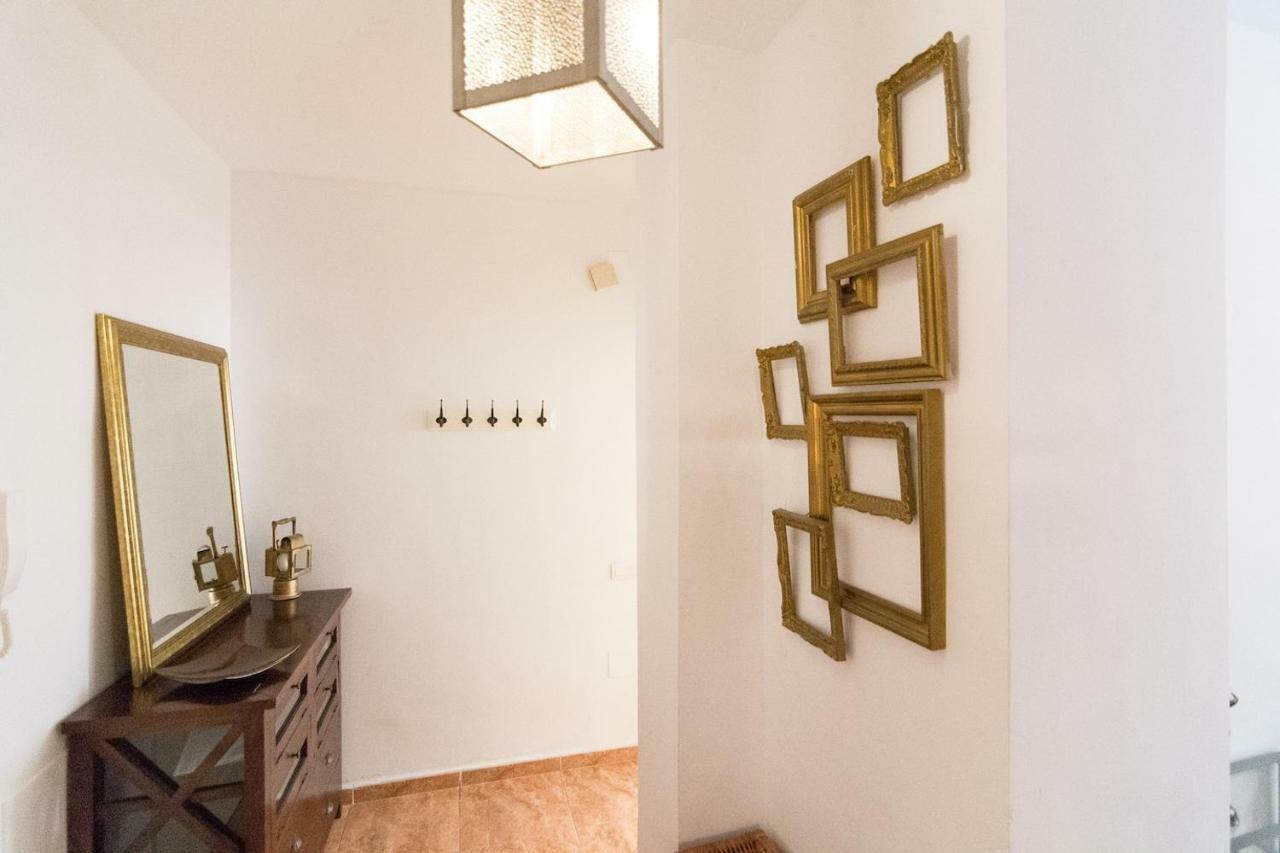 Lyrioshomes Malaga La Merced Centro Exterior photo